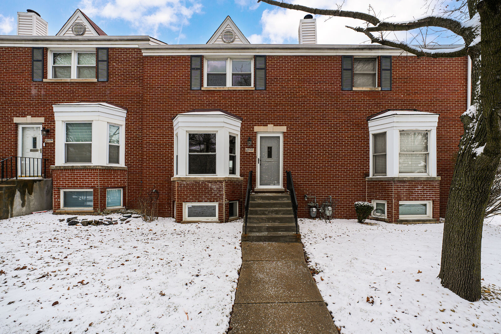 Property Photo: 1602 W 103rd Street IL 60643
