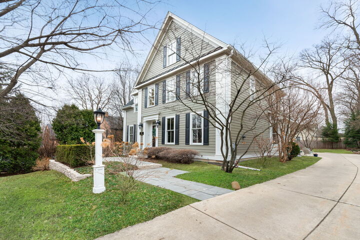 Property Photo: 146 Franklin Street IL 60134