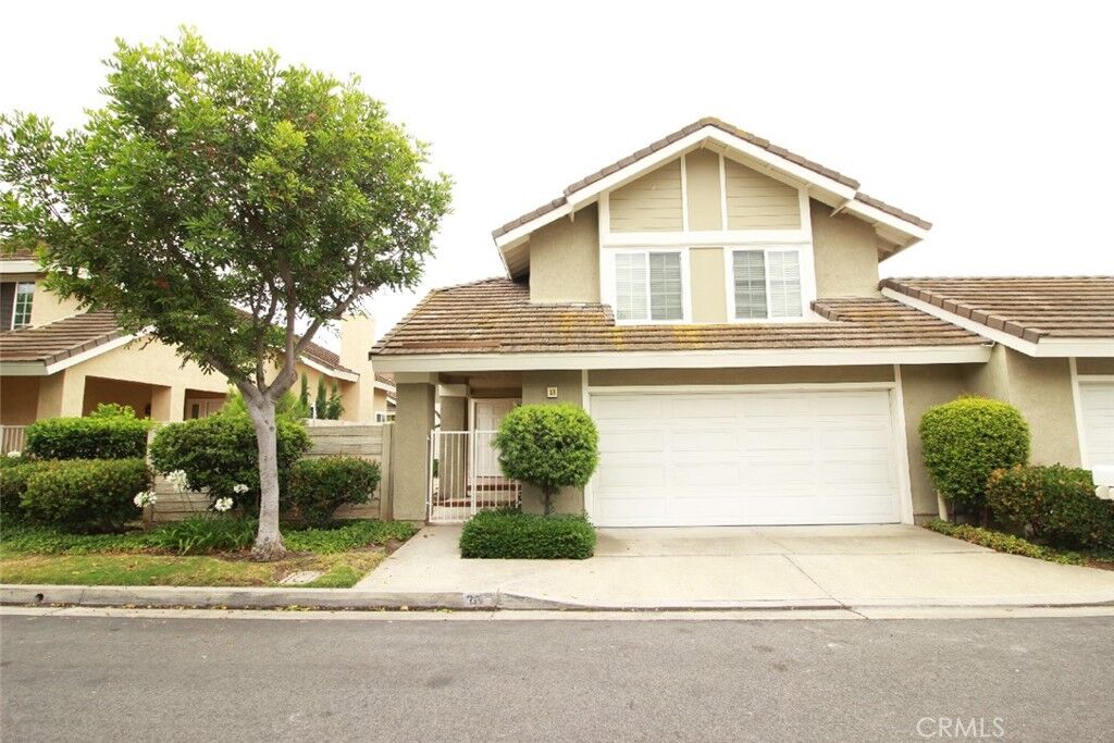 Property Photo:  37 Summerwind  CA 92614 