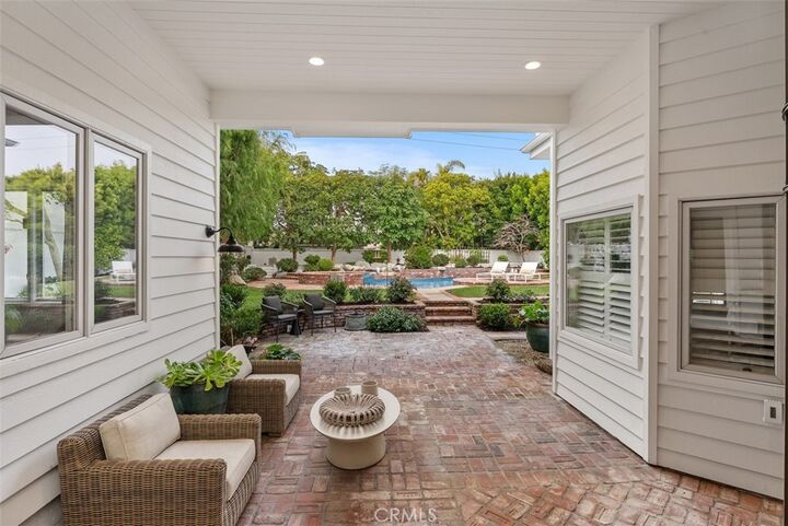 Property Photo:  520 Kings  CA 92663 