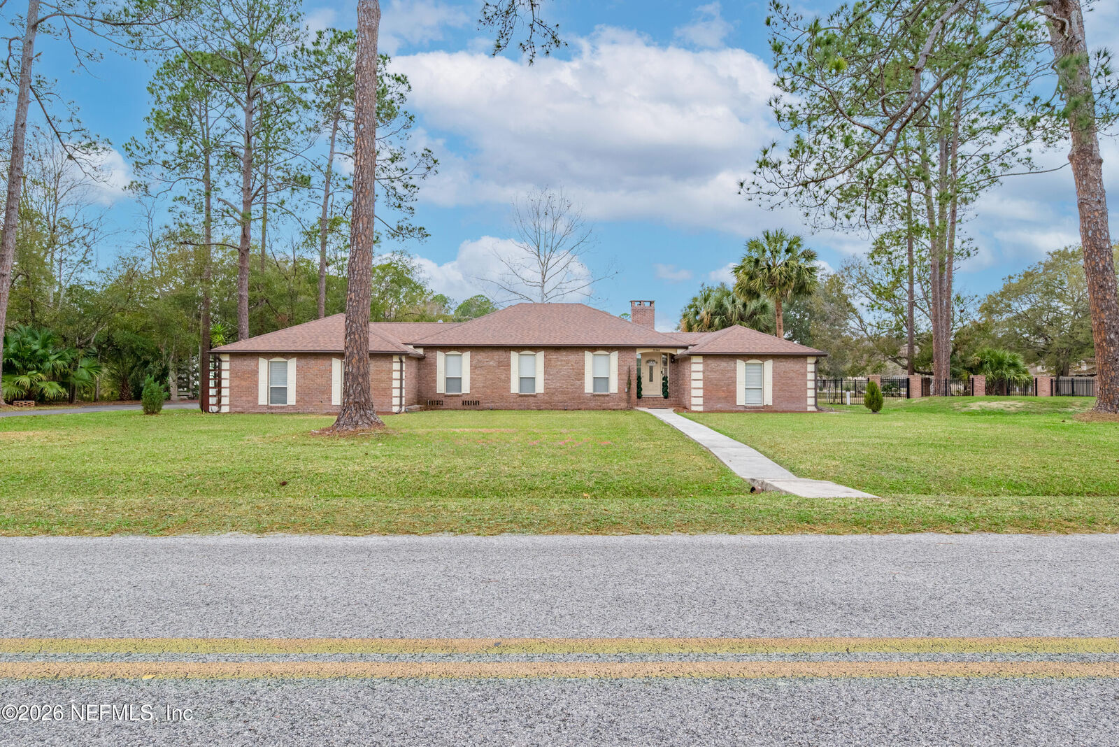 Property Photo:  15346 NE 14th Avenue  FL 32091 