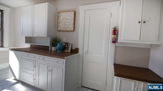 Property Photo:  246 Rock Road  NJ 07452 