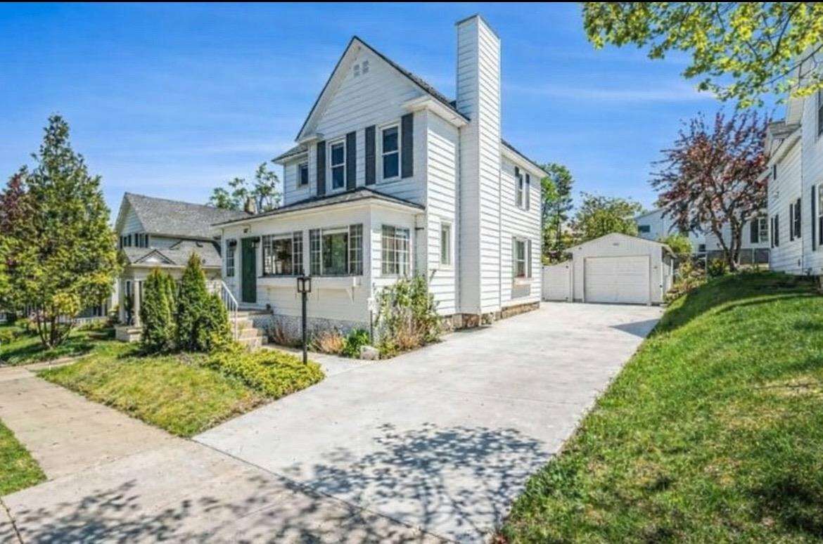 Property Photo:  617 Harvey St  MI 49770-0000 