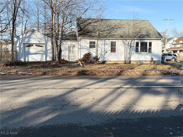 Property Photo:  102 Rhoda Avenue  OH 44509 