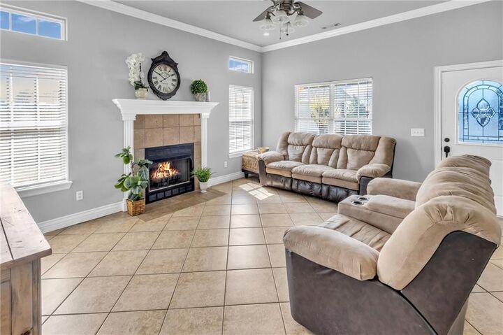 Property Photo:  911 S 23rd Street  AR 72758 