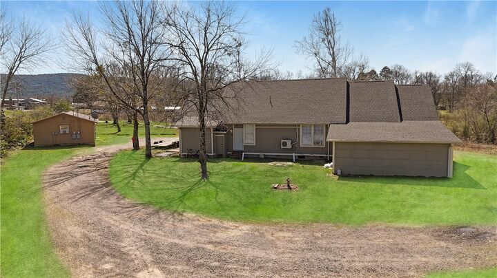 Property Photo: 206 Arkansas Street AR 72833