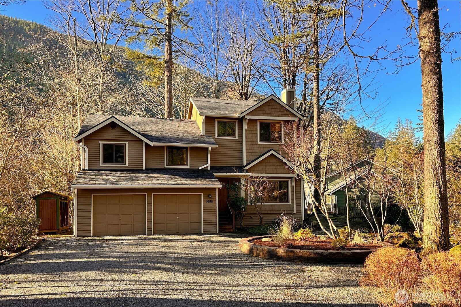 Property Photo: 16811 423rd Place SE WA 98045