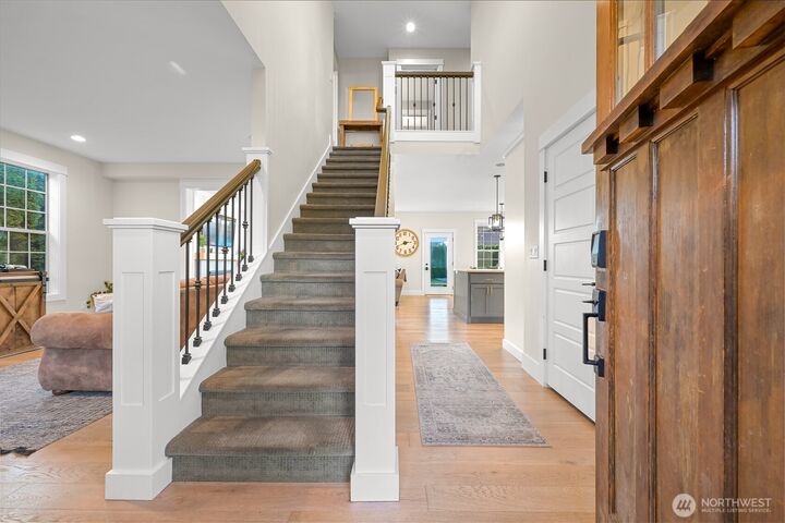 Property Photo:  109 W 2nd Street  WA 98276 