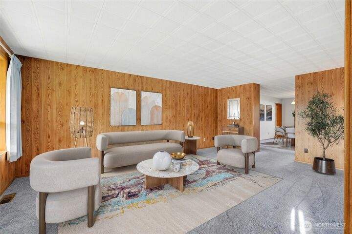 Property Photo: 29 105th Street SE WA 98208