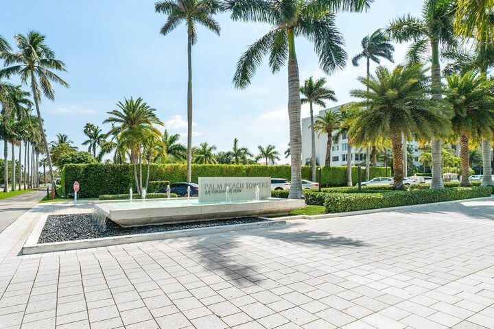 Property Photo:  44 Cocoanut Row 120B  FL 33480 