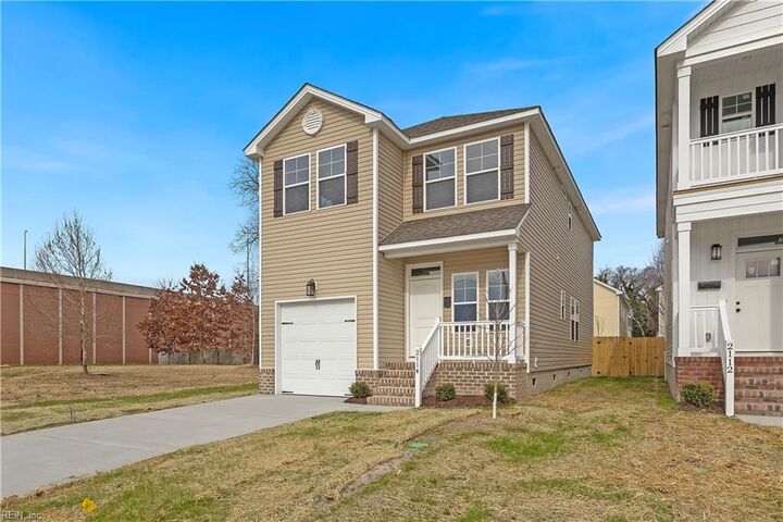 Property Photo:  2114 High St  VA 23704 