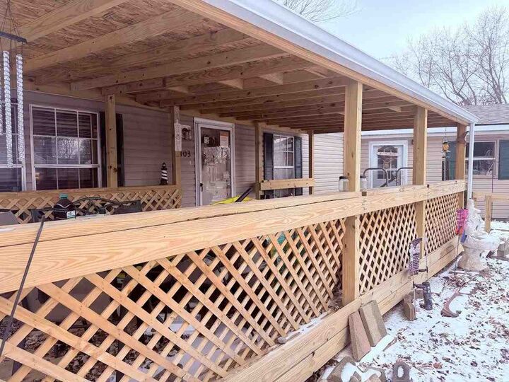 Property Photo: 103 E Graceland Heights Drive IN 47346