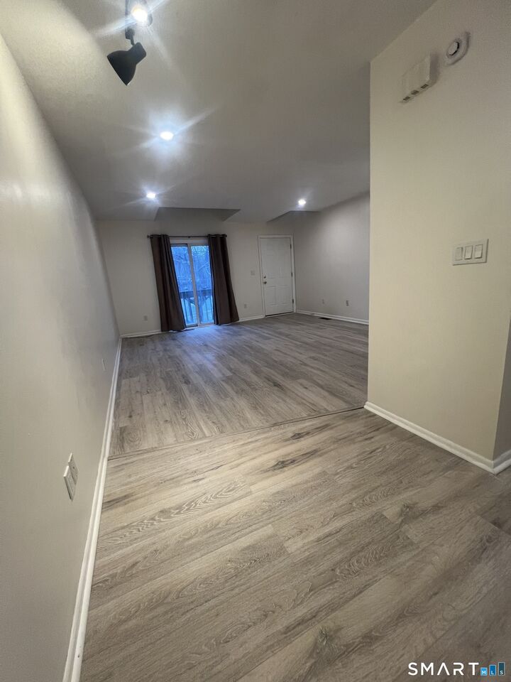 Property Photo:  3370 Madison Avenue 10B  CT 06606 