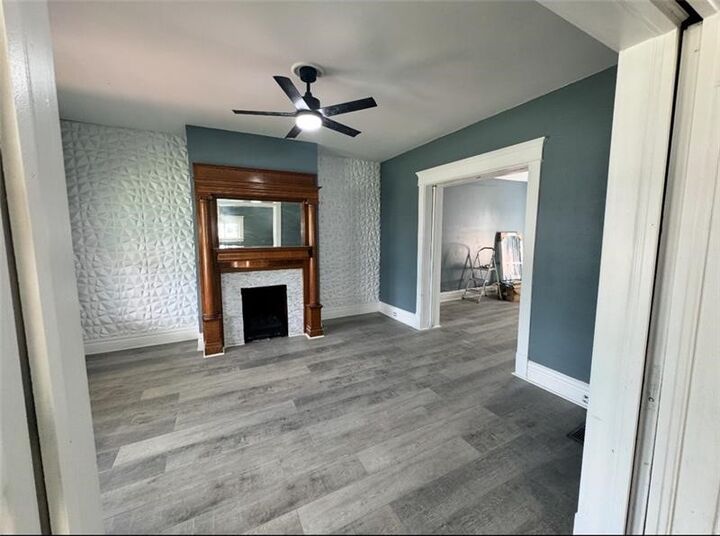 Property Photo:  766 S Irvine Ave  PA 16146 