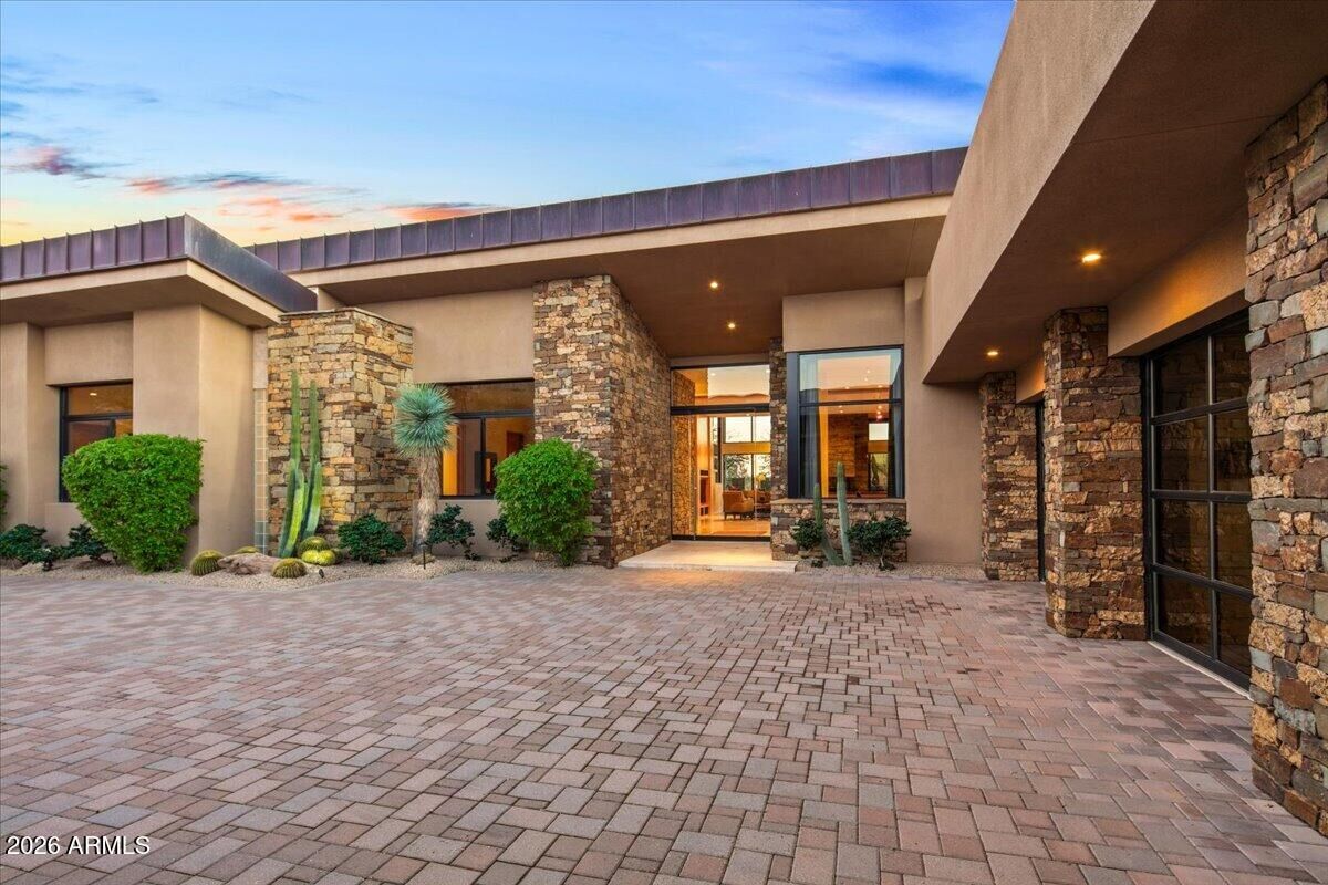 Property Photo:  42196 N Chiricahua Pass  AZ 85262 