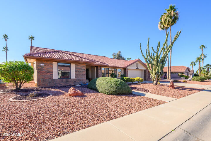 Property Photo:  13603 W Gable Hill Drive  AZ 85375 