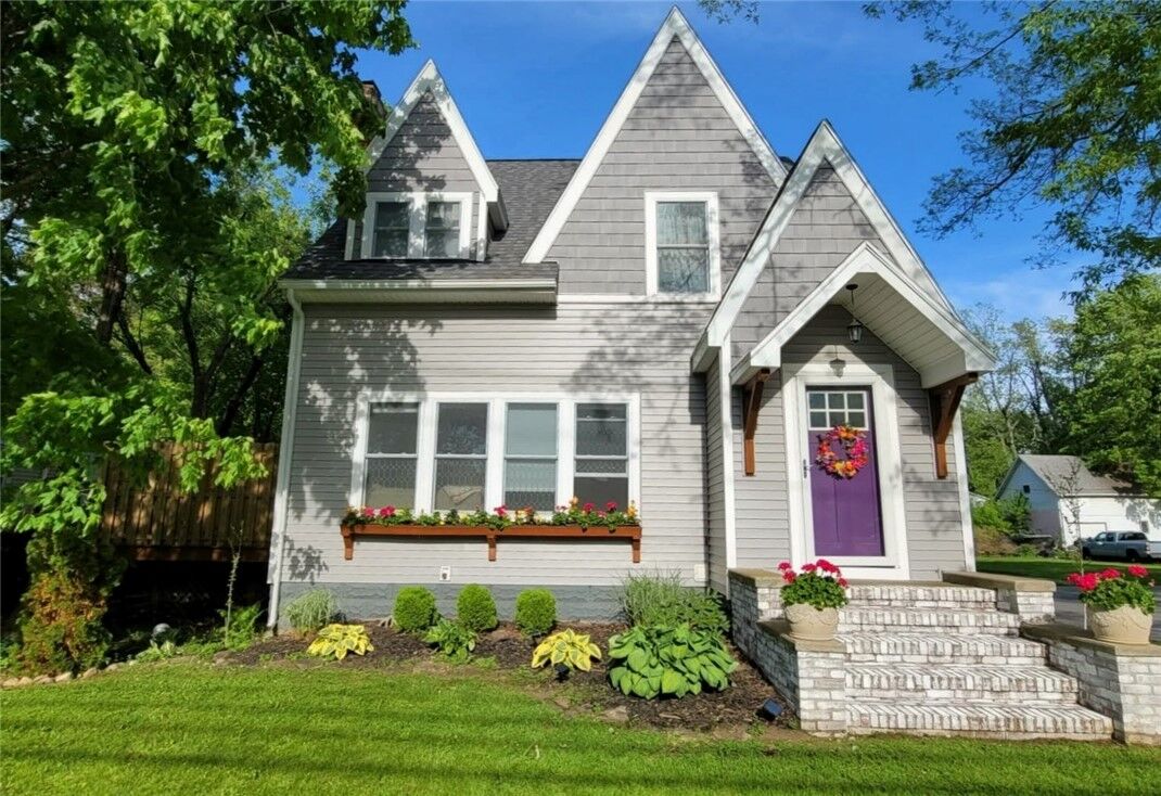 Property Photo:  170 Elmgrove Road  NY 14626 