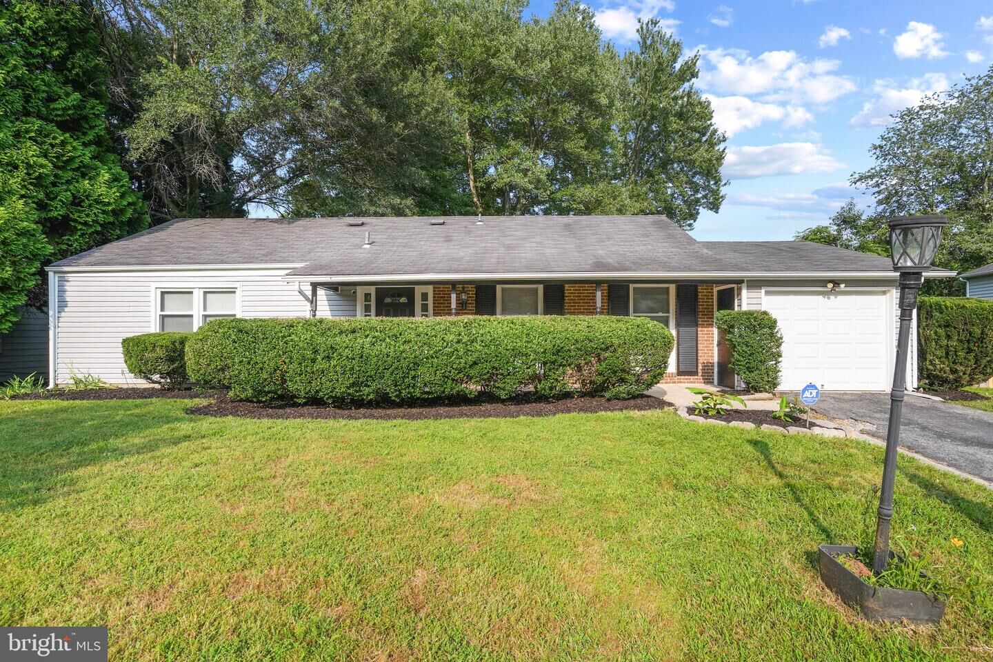 Property Photo:  9208 Carendon Court  MD 20772 