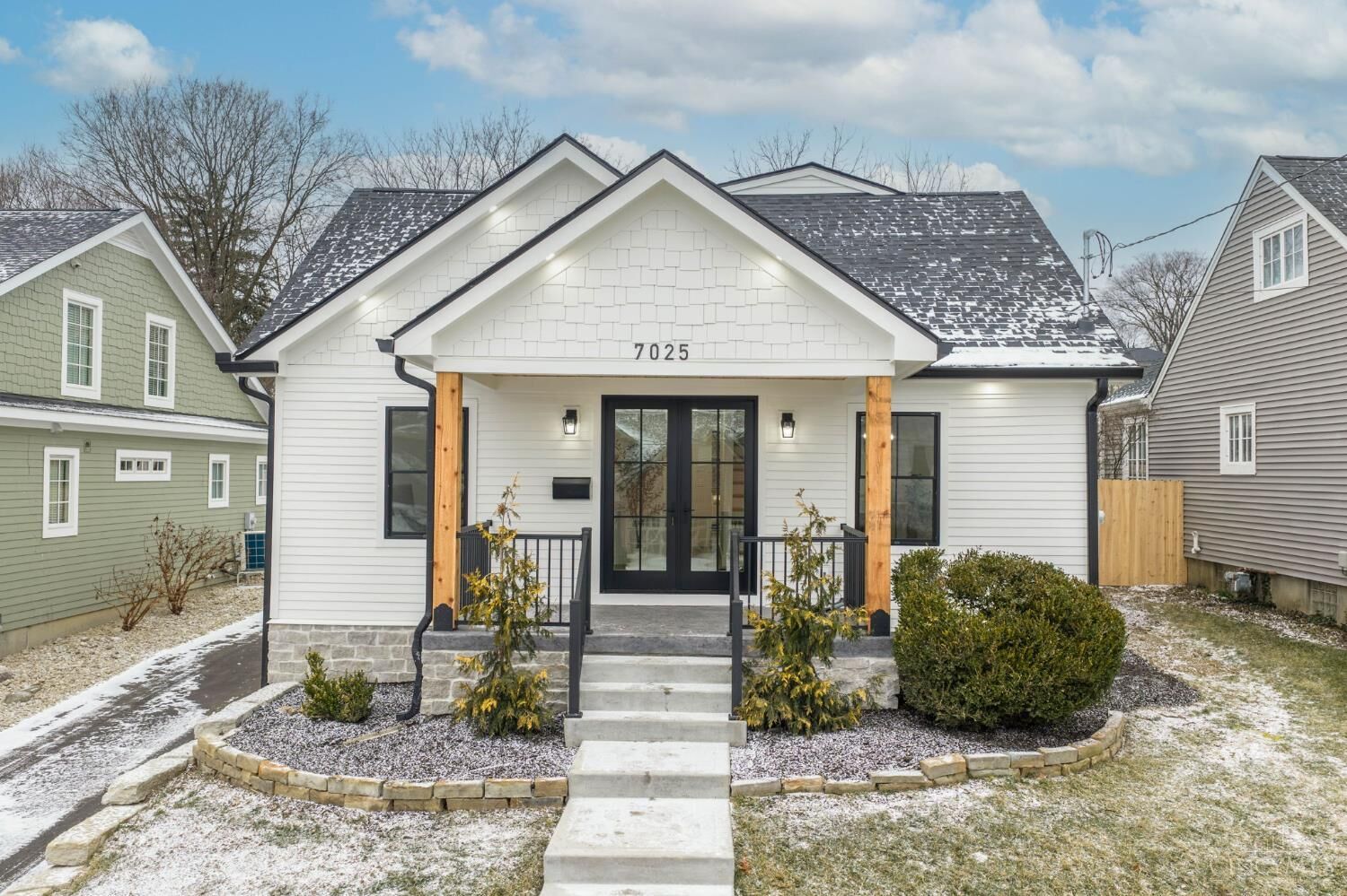 Property Photo:  7025 Wallace Avenue  OH 45243 