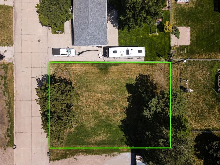 Property Photo: 3200 Mueller Drive NE 68601