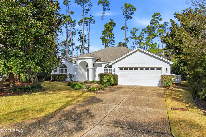 Property Photo:  3522 Fox Run Boulevard  FL 32408 