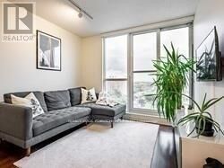 Property Photo:  320 Richmond Street East Lph 16  ON M5A 1P9 