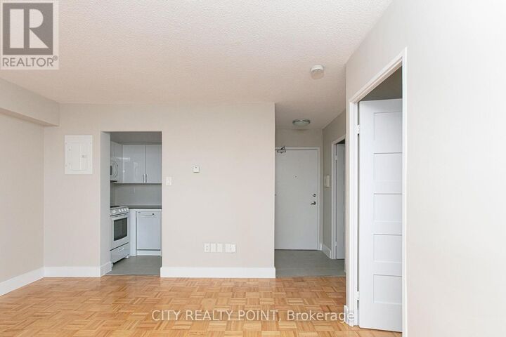 Property Photo:  666 Spadina Avenue 1101  ON M5S 2H8 