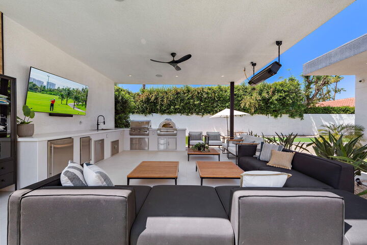 Property Photo:  43421 Joshua Road  CA 92270 