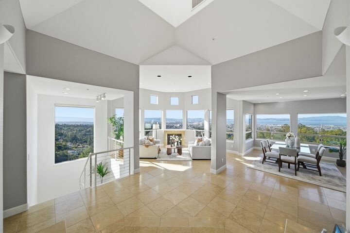 Property Photo:  6413 Gwin Ct  CA 94611 