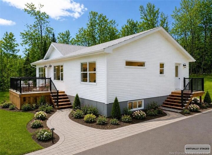 11 Clearview Court — photo 1