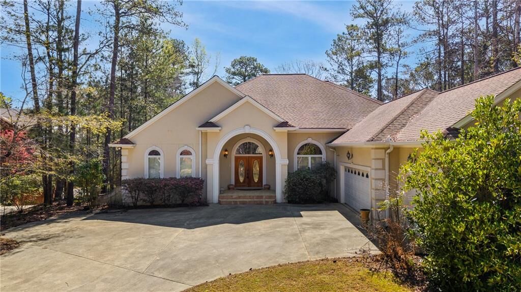 Property Photo:  7249 Confederate Lane  GA 30180 