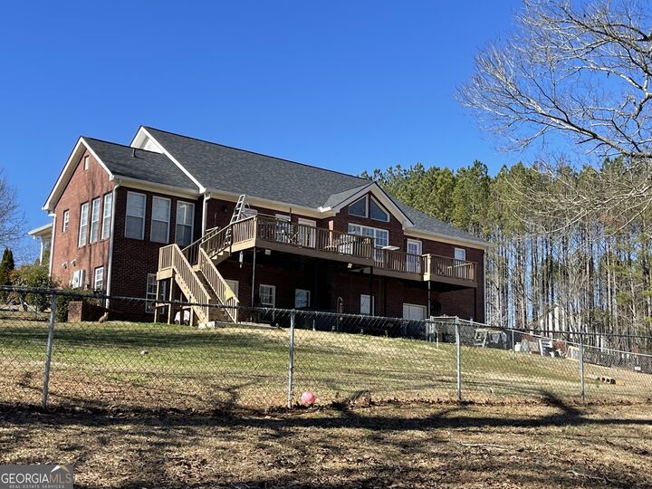 Property Photo:  637 Lakeview Drive  GA 30056 