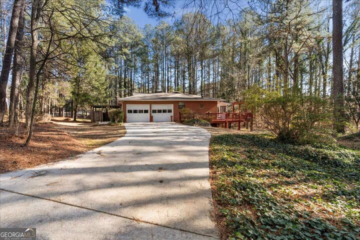 Property Photo:  4619 Knollwood Drive NW  GA 30101 