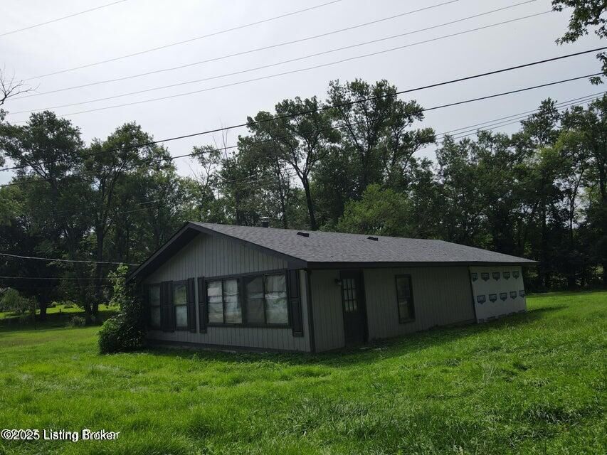 Property Photo:  6320 Jefferson St  KY 40077 