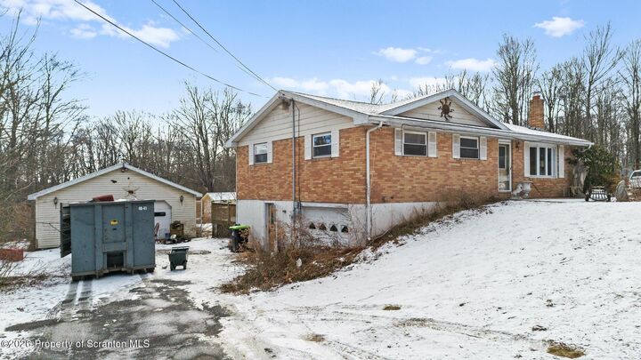 Property Photo:  82 Jubilee Road  PA 18424 