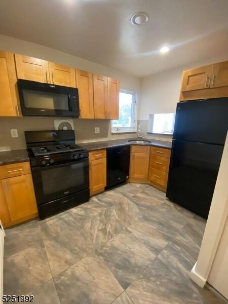 Property Photo:  806 Morris Tpke 4G5  NJ 07078 