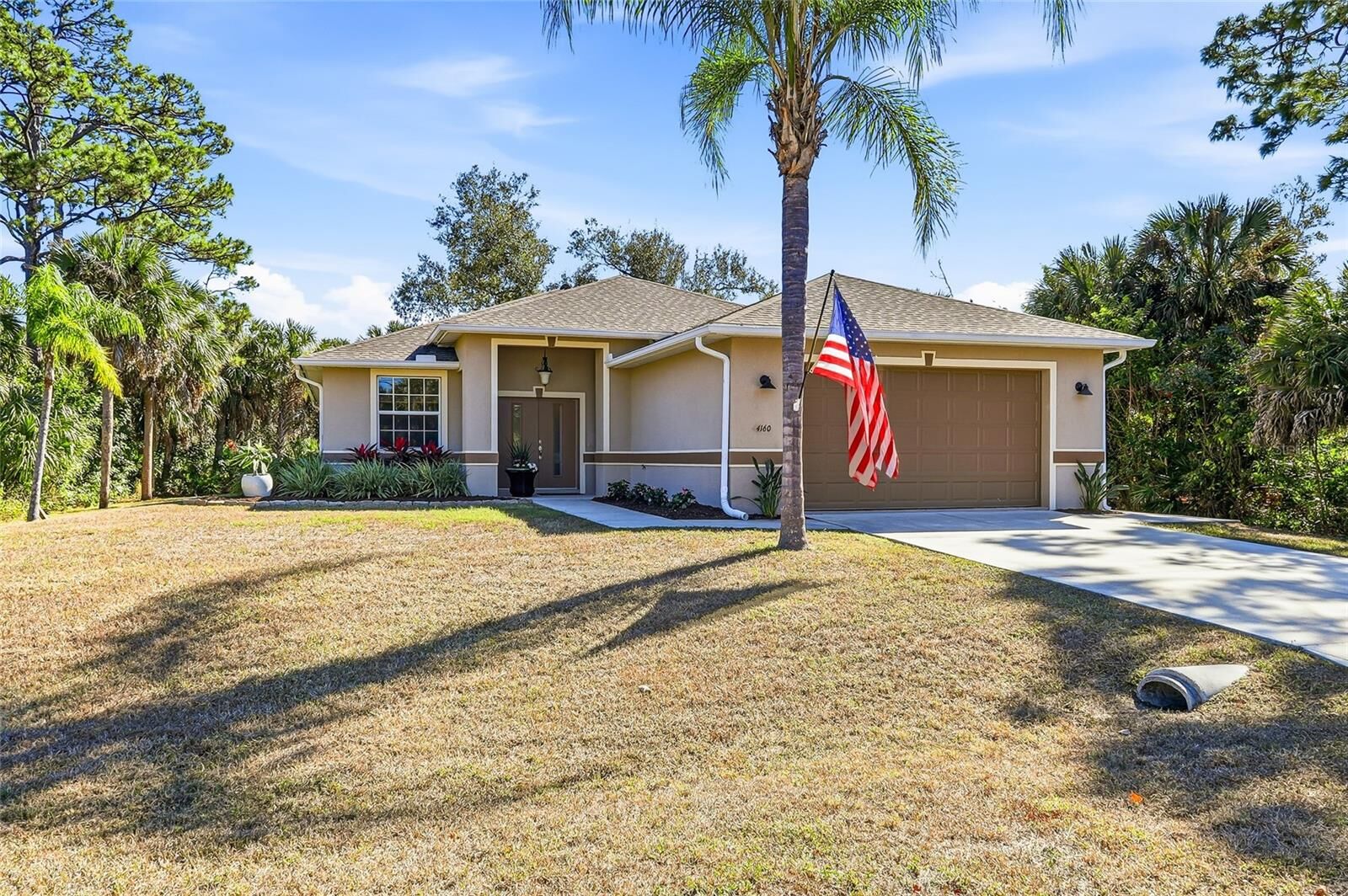 Property Photo: 4160 Lagoon Terrace FL 34286