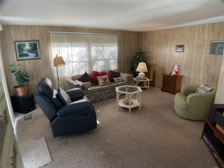 Property Photo:  2100 Kings Highway 288  FL 33980 