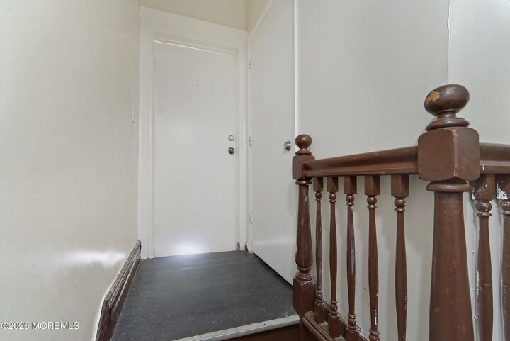 Property Photo:  216 Oakwood Avenue 2  NJ 07050 