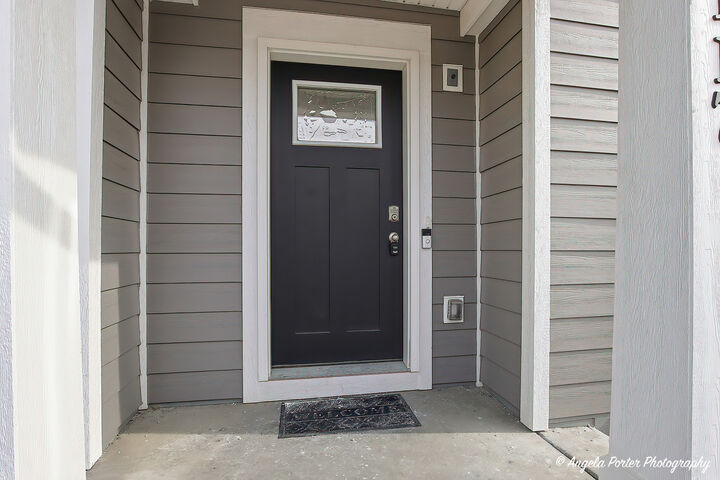 Property Photo:  2117 Yellowstone Boulevard  IL 60060 