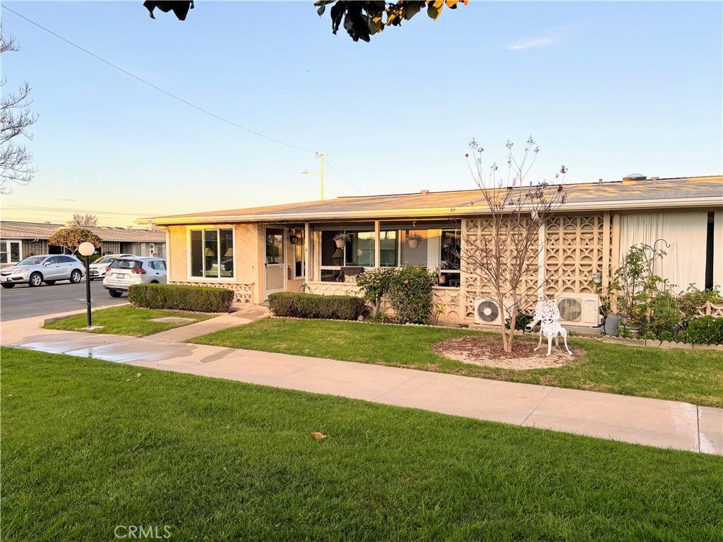 Property Photo:  1460 Pelham Road M5-106F  CA 90740 