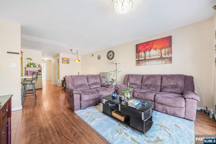 Property Photo: 952 Flora Street NJ 07201