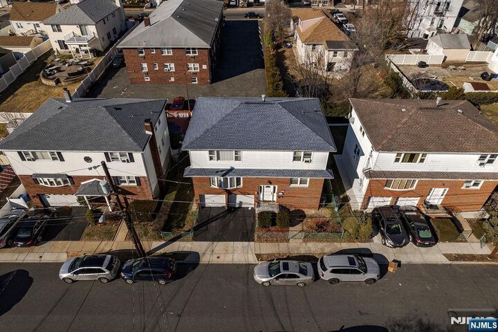 Property Photo:  715 Tyler Street  NJ 07071 