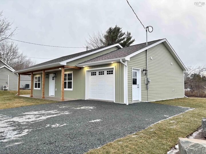 Property Photo:  47 Carter Road  NS B0N 1C0 
