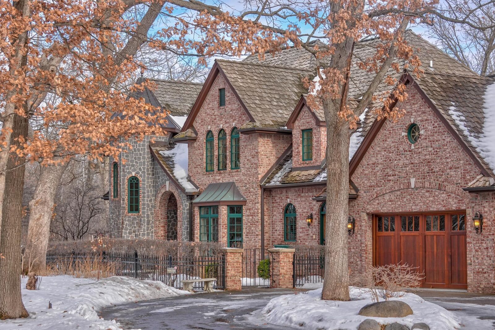 Property Photo:  7 Bent Tree Court  MN 55127 