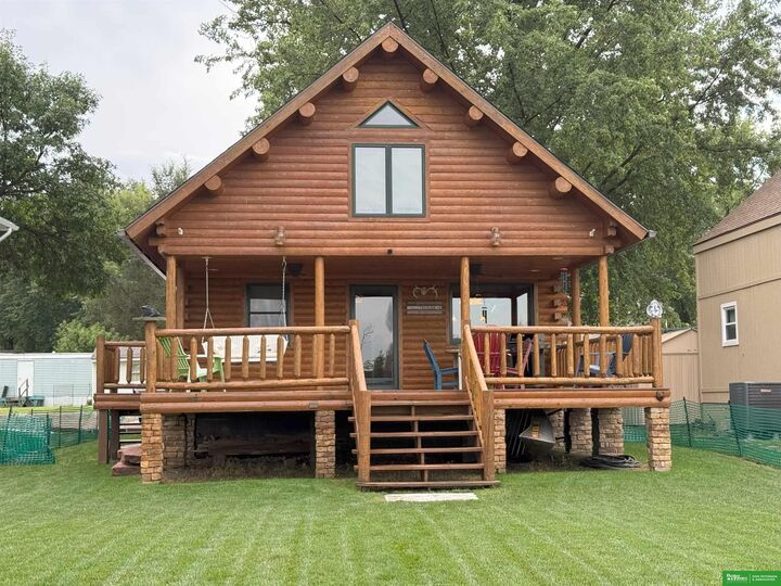 Property Photo:  4856 Lakeshore Drive  NE 68061 