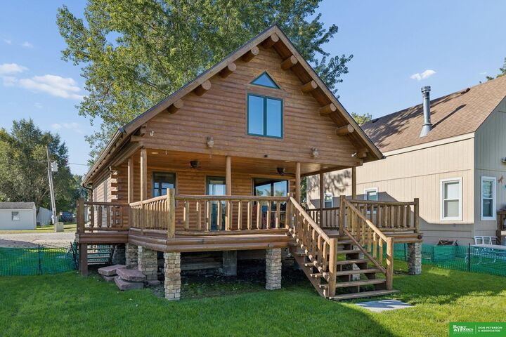 Property Photo:  4856 Lakeshore Drive  NE 68061 