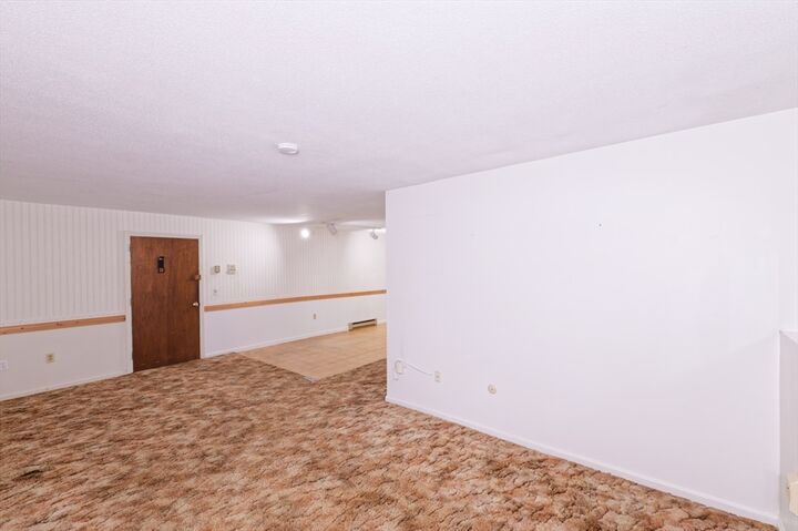 Property Photo:  39 Pleasant St B4  MA 01532 