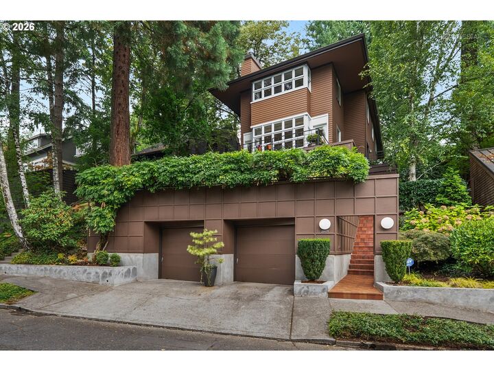 Property Photo:  2801 SW Hillsboro St  OR 97239 