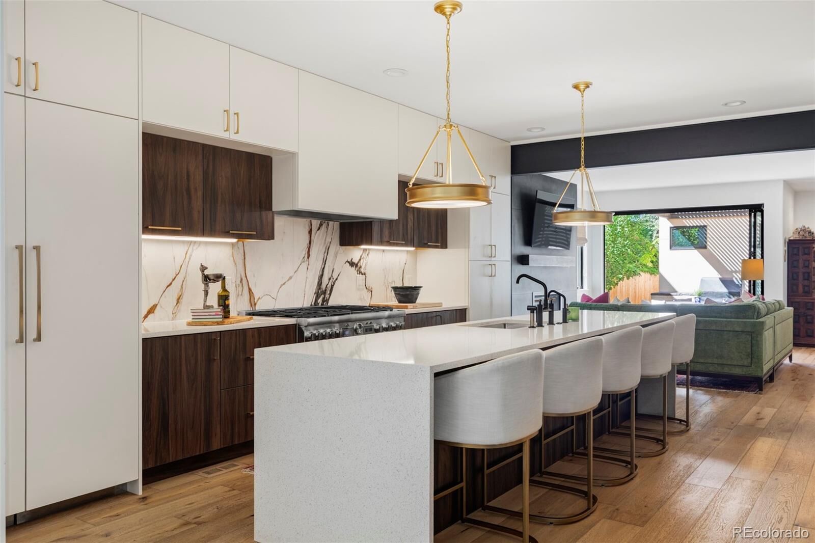 Property Photo:  255 Jackson Street  CO 80206 